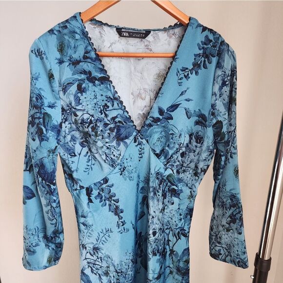 Zara Blue Floral Dress - Picture 5 of 6